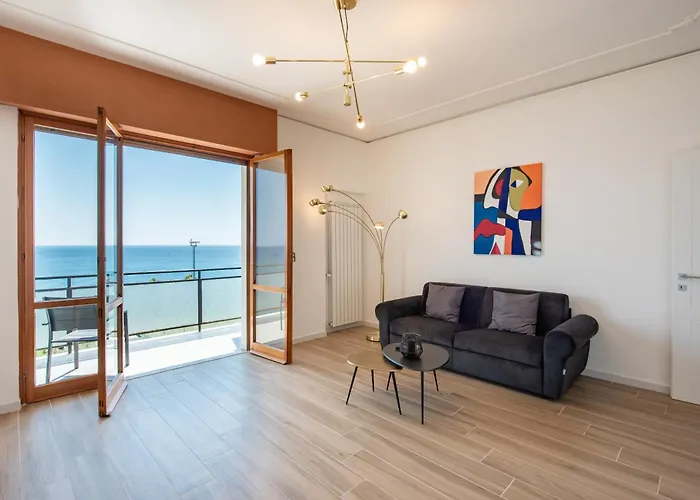 Apartmán And The Sea *