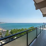 Appartamento And The Sea